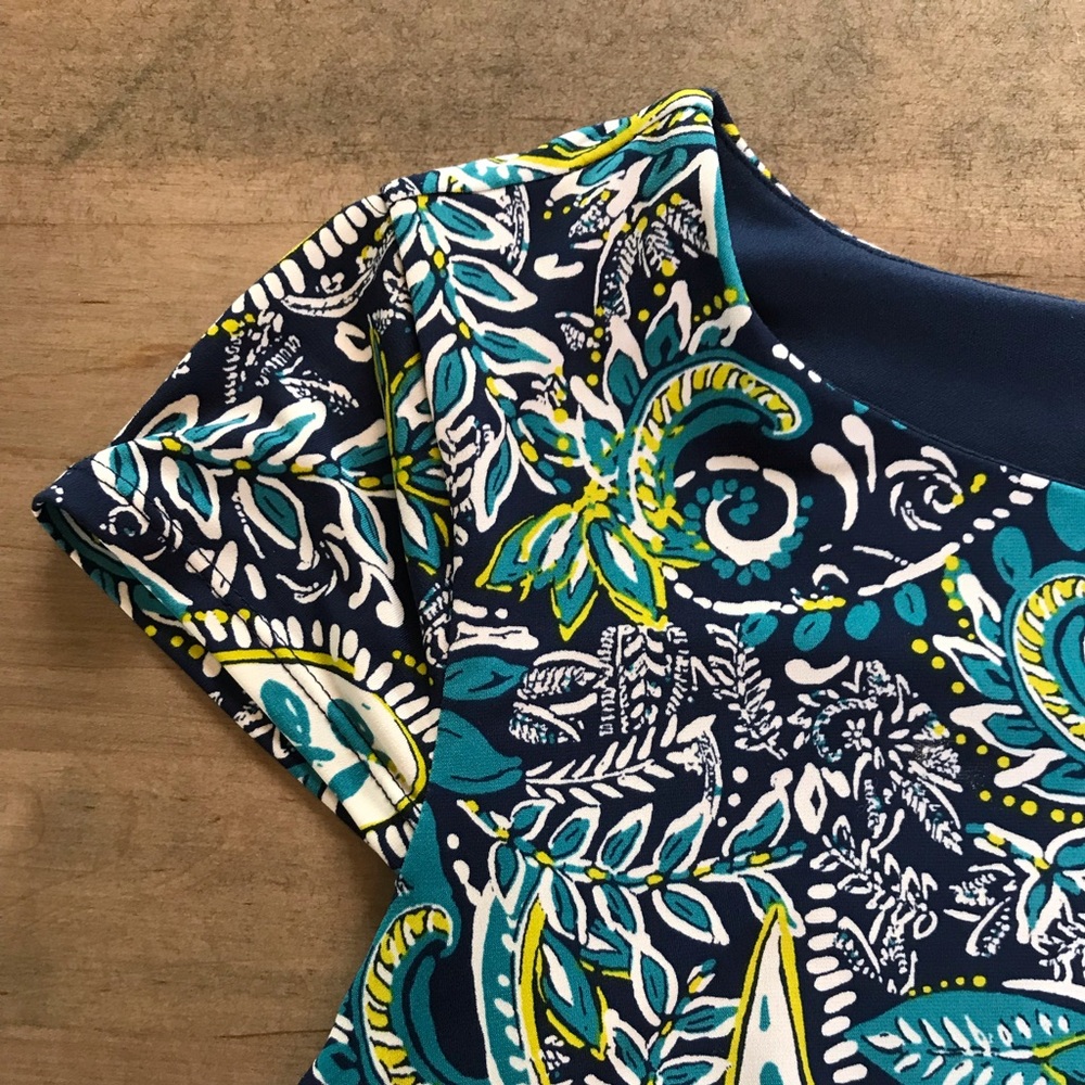 Liz Claiborne Cute dress!